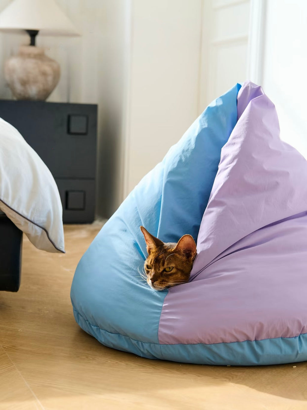 mountain-shaped-cat-bed-taptappet